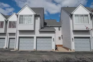 3 Constitution Ct, Montville Township, NJ 07045 - Photo 2
