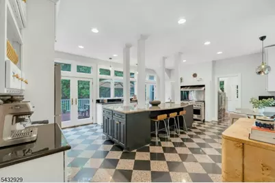42 Llewellyn Rd, Montclair, NJ 07042 - Photo 16