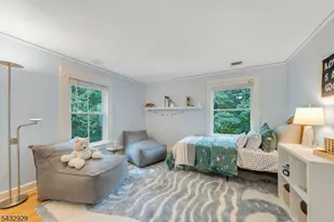 42 Llewellyn Rd, Montclair, NJ 07042 - Photo 38