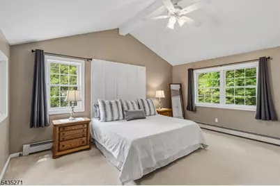 63 Mountainside Dr, Randolph Township, NJ 07869 - Photo 20