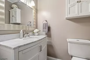 63 Mountainside Dr, Randolph Township, NJ 07869 - Photo 14