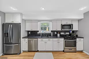 615 Van Liew Ct, Hillsborough Township, NJ 08844 - Photo 20