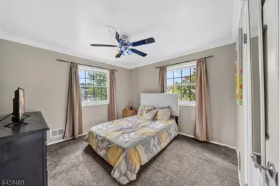 615 Van Liew Ct, Hillsborough Township, NJ 08844 - Photo 32