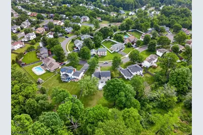 615 Van Liew Ct, Hillsborough Township, NJ 08844 - Photo 6