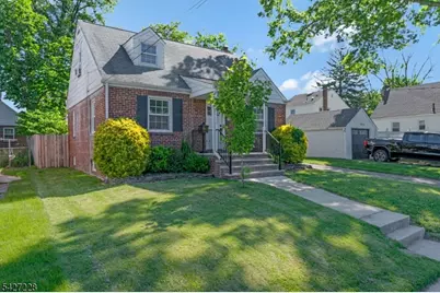 2727 Spruce St, Union Township, NJ 07083 - Photo 2