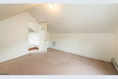 116 Forest St, Montclair Twp., NJ 07042 - Photo 24