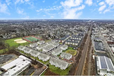 86 Depot Way, Dunellen, NJ 08812 - Photo 32