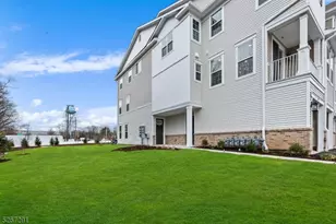 86 Depot Wy, Dunellen, NJ 08812 - Photo 26
