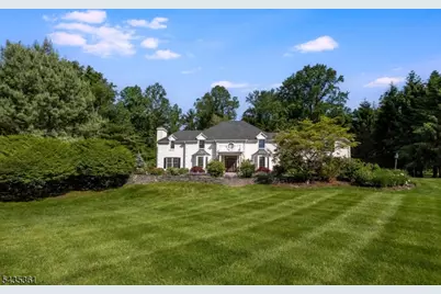 1 Chilton Rd, Chester, NJ 07930 - Photo 2