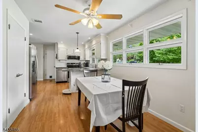 21 Wayside Ln, Clinton Township, NJ 08833 - Photo 16