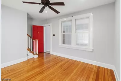 1705 48th St, North Bergen, NJ 07047 - Photo 4