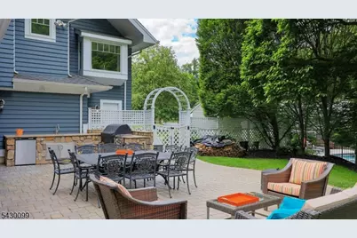 244 Pembrook Rd, Mountainside, NJ 07092 - Photo 46