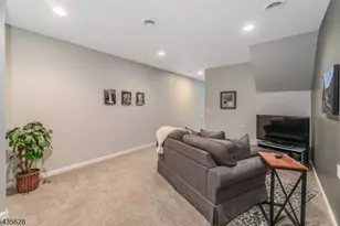 3 Ewing Dr, Raritan Township, NJ 08822 - Photo 30