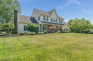 3 Ewing Dr, Raritan Township, NJ 08822 - Photo 2