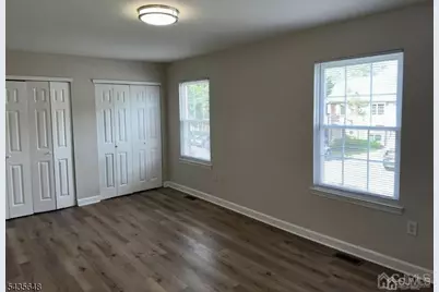 14 Albury Way, North Brunswick Township, NJ 08902 - Photo 8