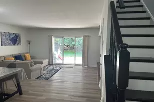 14 Albury Way, North Brunswick Township, NJ 08902 - Photo 4