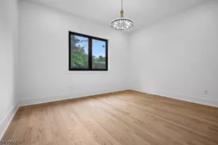 30 Winthrop Rd, Millburn, NJ 07078 - Photo 10
