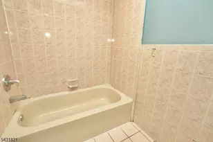 36 Brenner St, Newark, NJ 07108 - Photo 14
