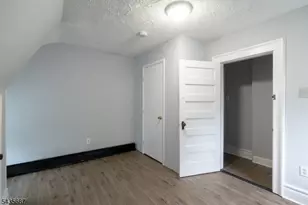 105 Shepard Ave Apt, East Orange, NJ 07018 - Photo 10
