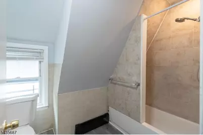 105 Shepard Ave, Apt #3, East Orange, NJ 07018 - Photo 8