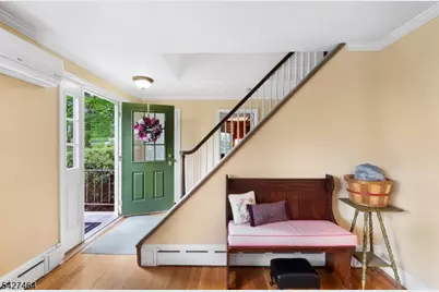 30 Hughes Ln, Watchung, NJ 07069 - Photo 2