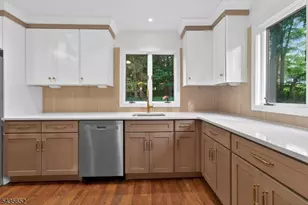 6 Race St, Union Township, NJ 08867 - Photo 18