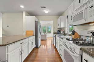 1 Wimbledon Dr, Vernon, NJ 07462 - Photo 16