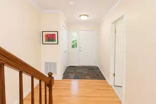 28 Aberdeen Dr, Mendham, NJ 07945 - Photo 2