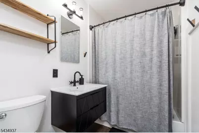 7 West St, Roxbury Township, NJ 07876 - Photo 12