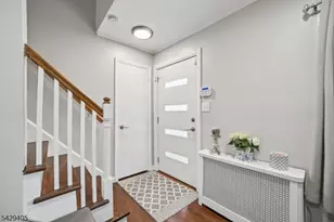46 Phyllis Rd, West Orange Township, NJ 07052 - Photo 8