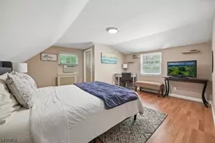 46 Phyllis Rd, West Orange Township, NJ 07052 - Photo 16