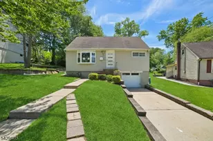 46 Phyllis Rd, West Orange Township, NJ 07052 - Photo 26