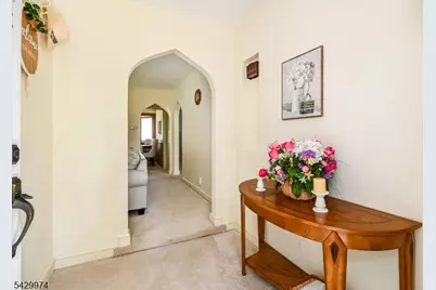 111 Jackson Ave, Wayne, NJ 07470 - Photo 6
