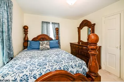 111 Jackson Ave, Wayne, NJ 07470 - Photo 8