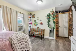268 Halsted St, East Orange, NJ 07018 - Photo 18