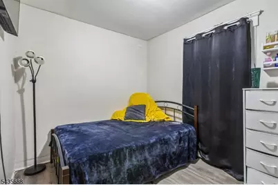 268 Halsted St, East Orange, NJ 07018 - Photo 14