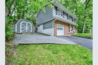 432 Lakeside Ave, Hopatcong, NJ 07821 - Photo 2