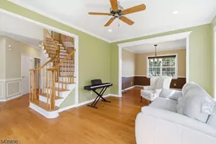 14 Rue Cezanne, Franklin Township, NJ 08873 - Photo 16