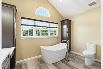 14 Rue Cezanne, Franklin Township, NJ 08873 - Photo 26