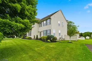 14 Rue Cezanne, Franklin Township, NJ 08873 - Photo 36