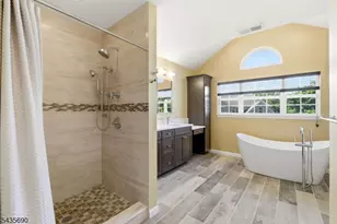 14 Rue Cezanne, Franklin Township, NJ 08873 - Photo 24