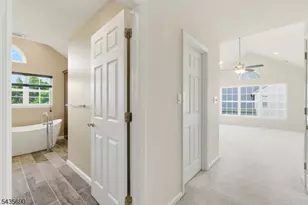 14 Rue Cezanne, Franklin Township, NJ 08873 - Photo 20