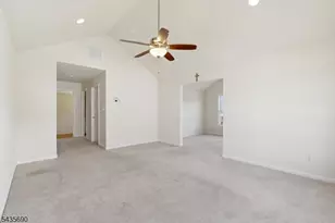 14 Rue Cezanne, Franklin Township, NJ 08873 - Photo 22