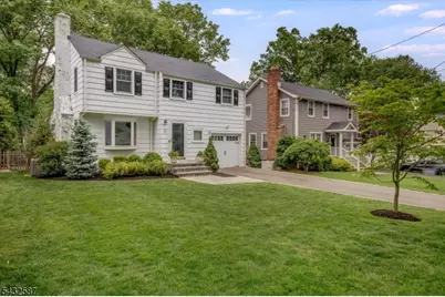 22 Essex Rd, Chatham, NJ 07928 - Photo 2