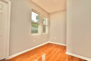 395 S 15th St, Newark, NJ 07103 - Photo 14