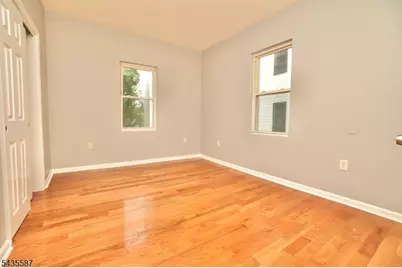 395 S 15th St, Newark, NJ 07103 - Photo 10