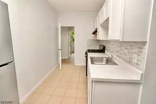 395 S 15th St, Newark, NJ 07103 - Photo 4