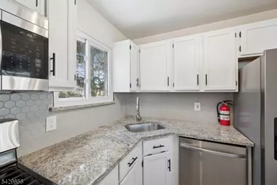 64 Lorraine Ter #B, Boonton Town, NJ 07005 - Photo 12