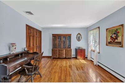 136 Henderson Rd, West Milford Twp., NJ 07460 - Photo 24