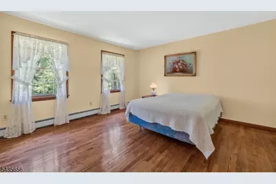 136 Henderson Rd, West Milford Twp., NJ 07460 - Photo 26